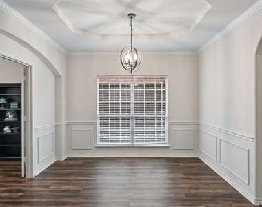 800 Texana Drive - Photo Thumbnail 6