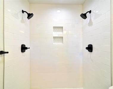5549 Sam Calloway Road - Photo Thumbnail 20