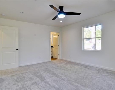 5549 Sam Calloway Road - Photo Thumbnail 18