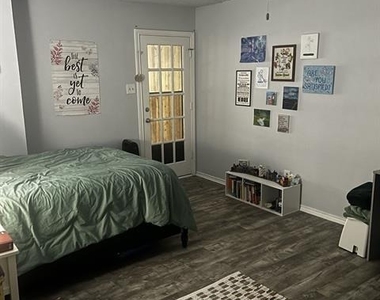 2029 Springwood Place - Photo Thumbnail 5