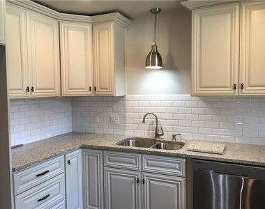 2521 Brennan Drive - Photo Thumbnail 3