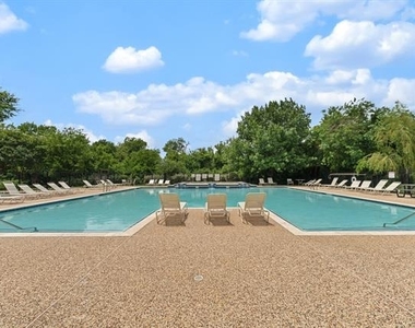 2616 Pine Trail Drive - Photo Thumbnail 2