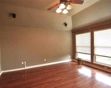 3016 Myrtice Drive - Photo Thumbnail 27