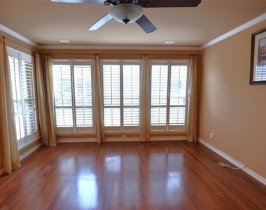 3016 Myrtice Drive - Photo Thumbnail 8