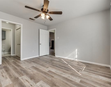 2835 Keller Springs - Photo Thumbnail 14