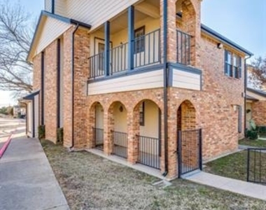 2835 Keller Springs - Photo Thumbnail 1