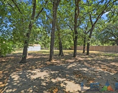 1917 Jacqueline Drive - Photo Thumbnail 20