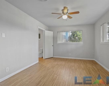1917 Jacqueline Drive - Photo Thumbnail 8