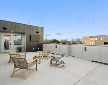 2348 Wycliff Avenue - Photo Thumbnail 4