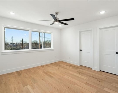 2348 Wycliff Avenue - Photo Thumbnail 26