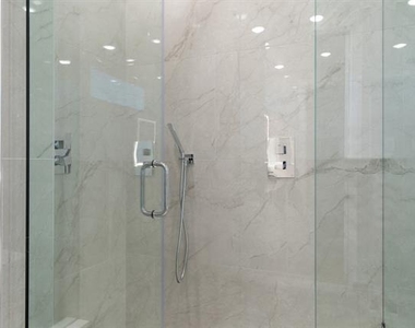 2348 Wycliff Avenue - Photo Thumbnail 22