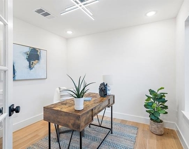 2348 Wycliff Avenue - Photo Thumbnail 28