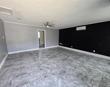624 Oceanview Drive - Photo Thumbnail 3