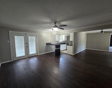 624 Oceanview Drive - Photo Thumbnail 9