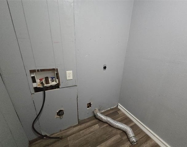 624 Oceanview Drive - Photo Thumbnail 22