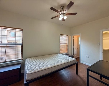 2410 S 2nd Street - Photo Thumbnail 10