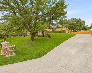 145 Deer Creek Drive - Photo Thumbnail 23