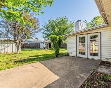 2009 Meadow Lark Lane - Photo Thumbnail 30
