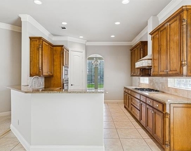 20 Tranquil Pond Drive - Photo Thumbnail 7