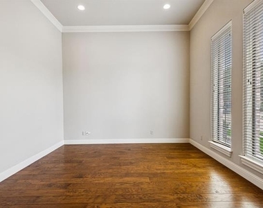 20 Tranquil Pond Drive - Photo Thumbnail 6