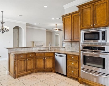 20 Tranquil Pond Drive - Photo Thumbnail 5