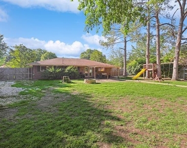 2525 Freedom Lane - Photo Thumbnail 14