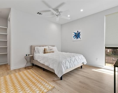 4303 Roseland Avenue - Photo Thumbnail 28