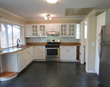 1234 Briarcove Drive - Photo Thumbnail 6
