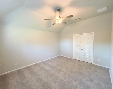 13140 Zion Drive - Photo Thumbnail 19