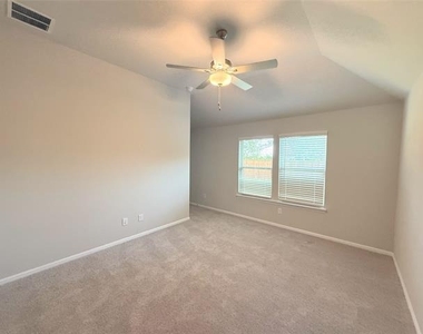 13140 Zion Drive - Photo Thumbnail 20