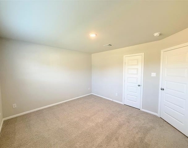 13140 Zion Drive - Photo Thumbnail 21