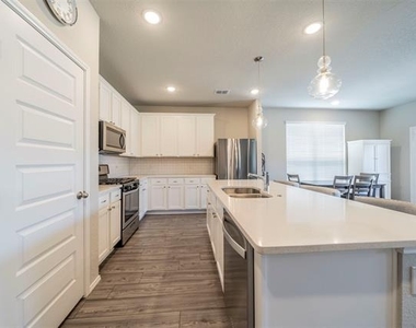 14109 Cassiopeia Drive - Photo Thumbnail 4