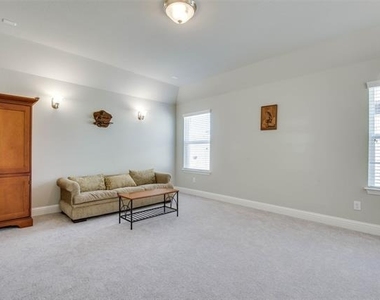 1782 Brighton Place - Photo Thumbnail 20