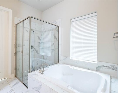 1113 Peacock Boulevard - Photo Thumbnail 20