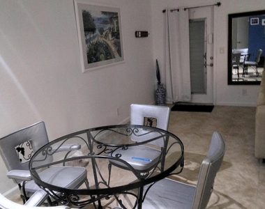 399 Brittany Drive - Photo Thumbnail 2