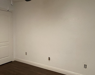 1273 Sw Granville Avenue - Photo Thumbnail 4