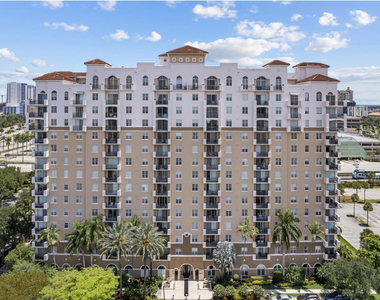 616 Clearwater Park Road - Photo Thumbnail 17