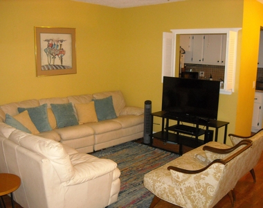 259 Sussex M - Photo Thumbnail 2