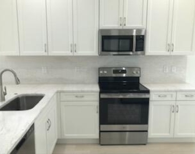 9231 Sw Pepoli Way - Photo Thumbnail 1
