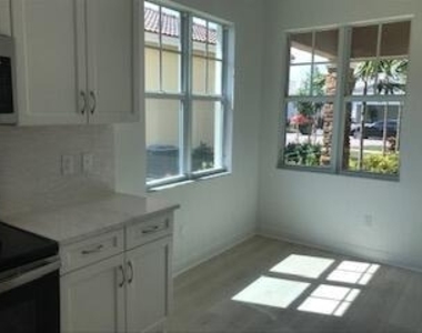 9231 Sw Pepoli Way - Photo Thumbnail 5