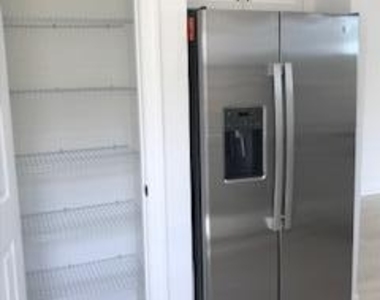 9231 Sw Pepoli Way - Photo Thumbnail 4