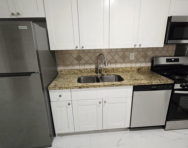 2849 Ne 13th Avenue - Photo Thumbnail 13