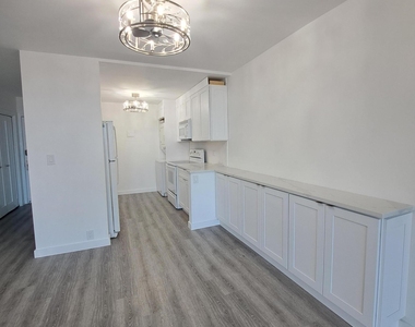1200 Marine Way - Photo Thumbnail 8