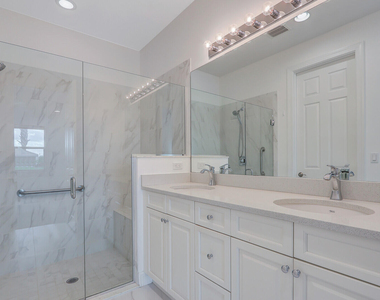 21026 Sw Modena Way - Photo Thumbnail 21