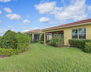 21026 Sw Modena Way - Photo Thumbnail 32