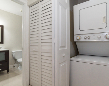 3129 Millwood Terrace - Photo Thumbnail 18