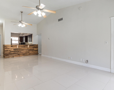 3129 Millwood Terrace - Photo Thumbnail 6