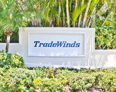 3218 Palm Drive - Photo Thumbnail 24