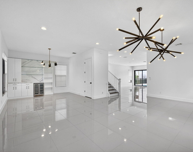 4025 Faraday Way - Photo Thumbnail 5