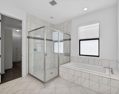 4025 Faraday Way - Photo Thumbnail 27